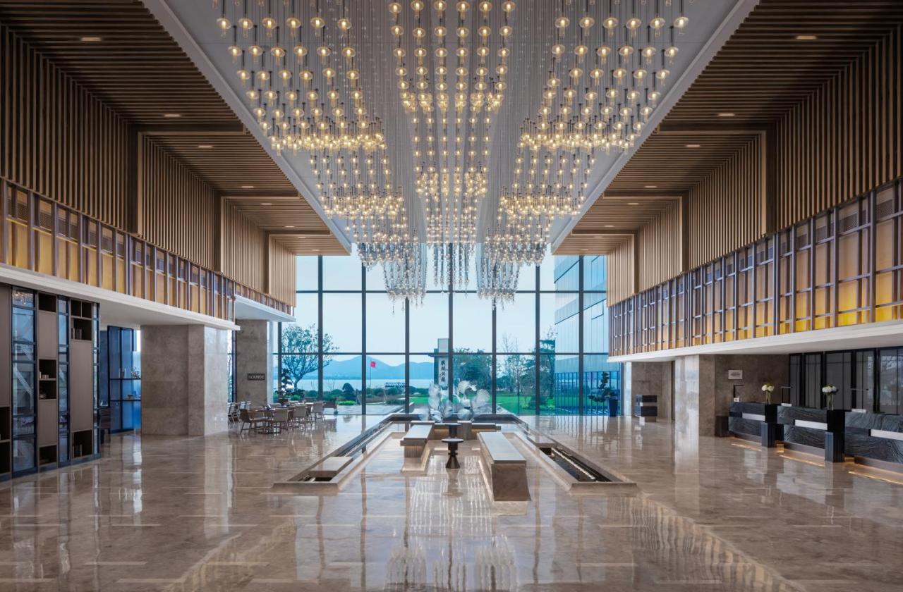 Xuzhou Marriott Hotel Lakeview Exterior foto